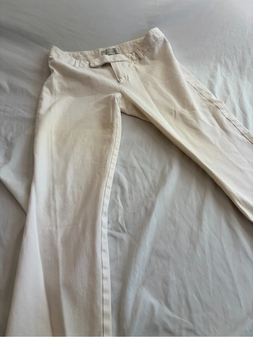 Gap Women's Slim Cropped White Pants Size 4